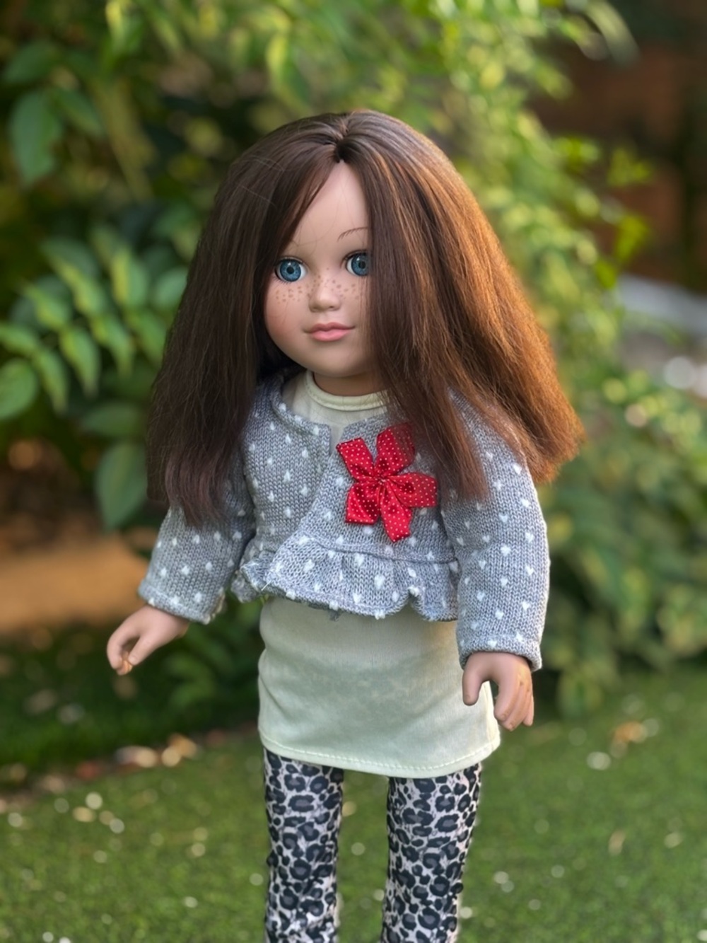 NEW Custom Doll & 4 NEW Outfit Sets and Black sparkle shoes